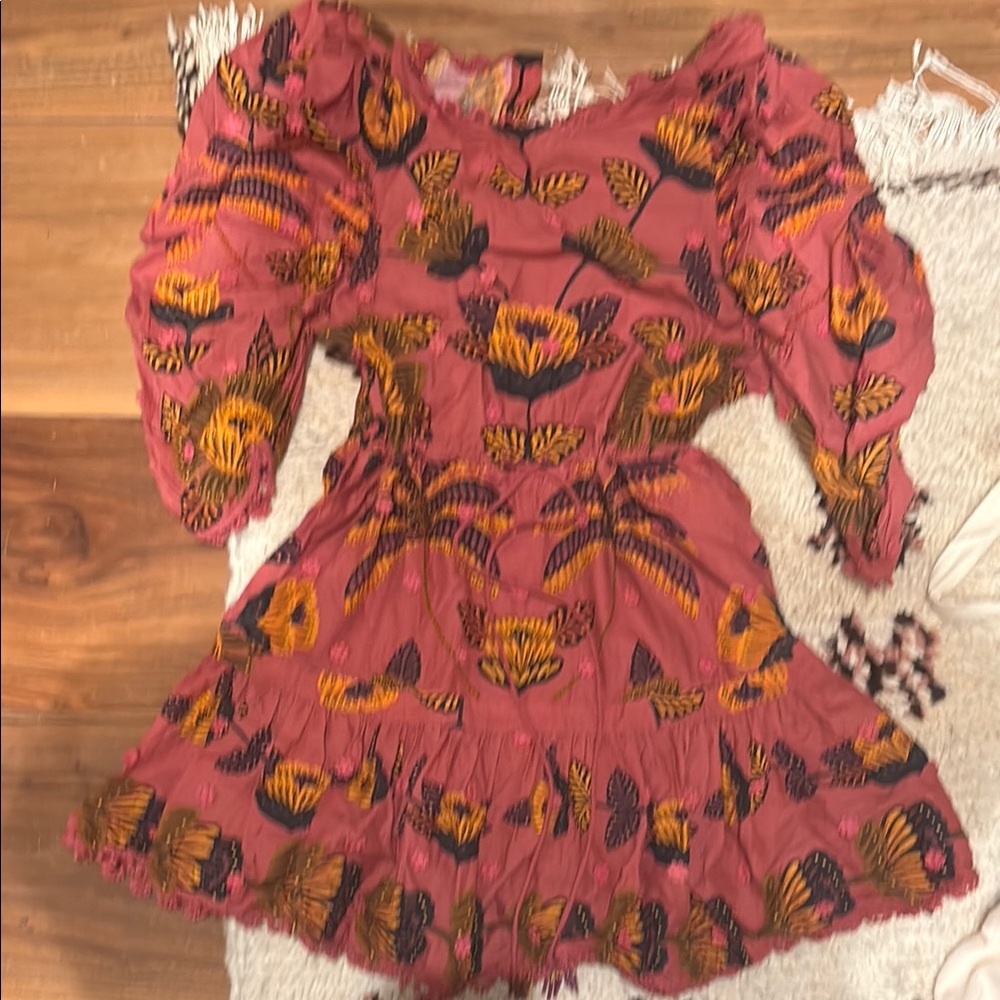 Farm Rio dress Floral Patterned size small in excellent condition